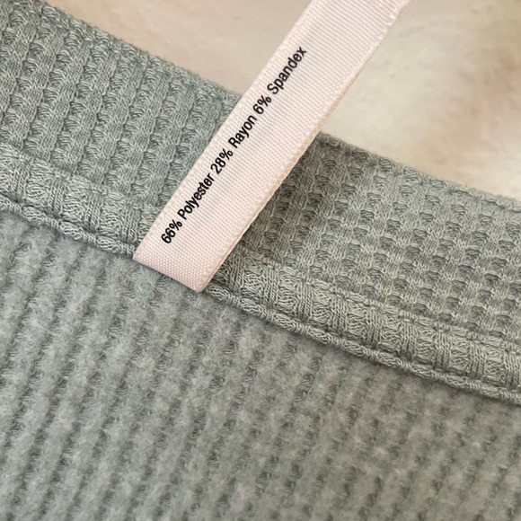 Soma Cozy Waffle Knit Long Sleeve Sleepshirt Dress in Heather Jade Size Small - Picture 5 of 6